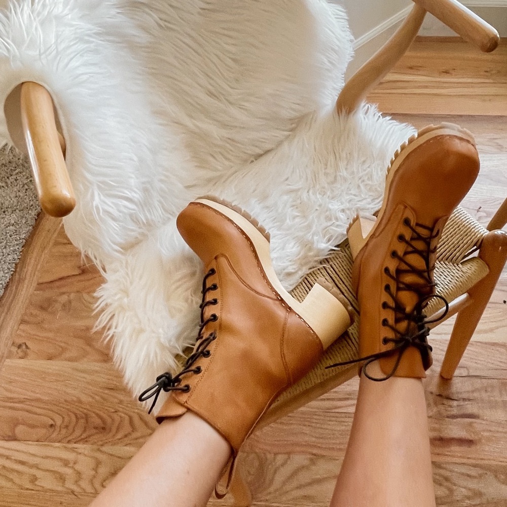 SWEDISH HASBEENS NATHALIE ANKLE BOOTS - NEVER WORN